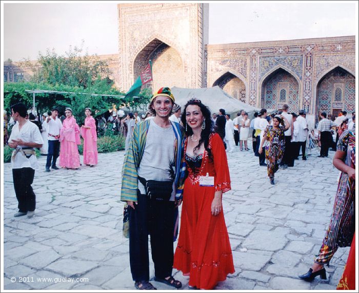 Gülay Princess with Dmitriy Kuprey at Sharq Taronalari Music Festival in Samarkand (1999)