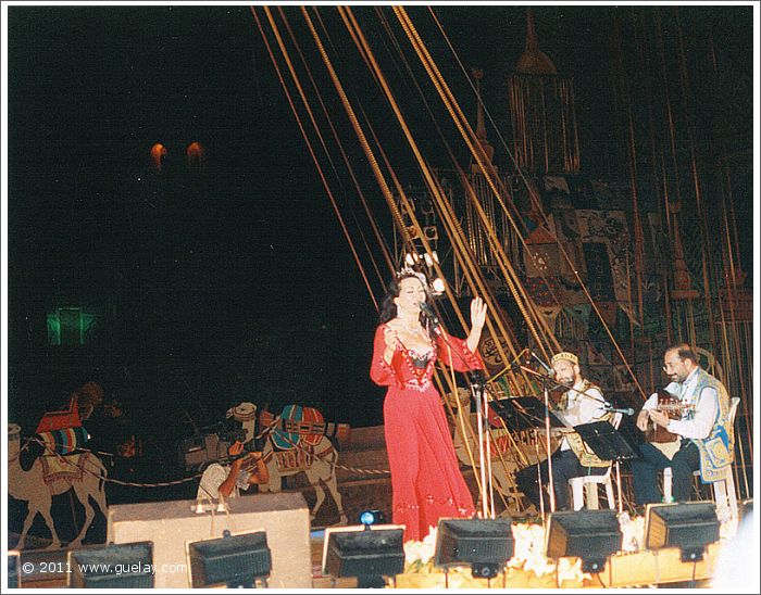 Gülay, Josef Olt and Asim Al-Chalabi at Sharq Taronalari Music Festival (1997)