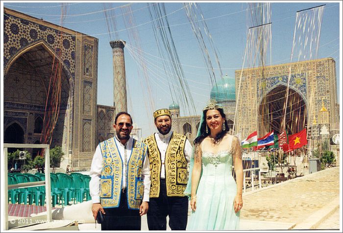 Asim Al-Chalabi, Josef Olt and Gülay Princess at Registan Square (1997)