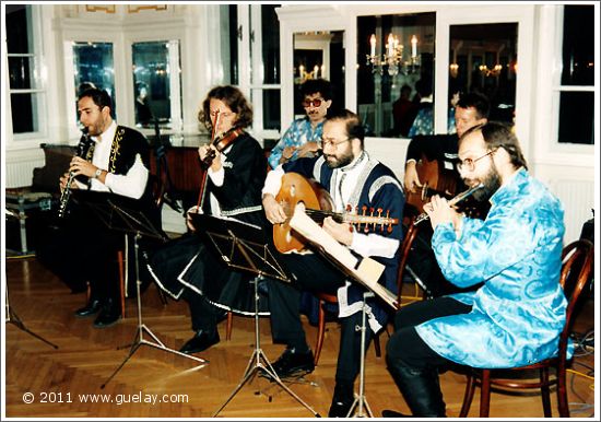 Gülay Princess & The Ensemble Aras at Volksliedwerk, Vienna (1994)